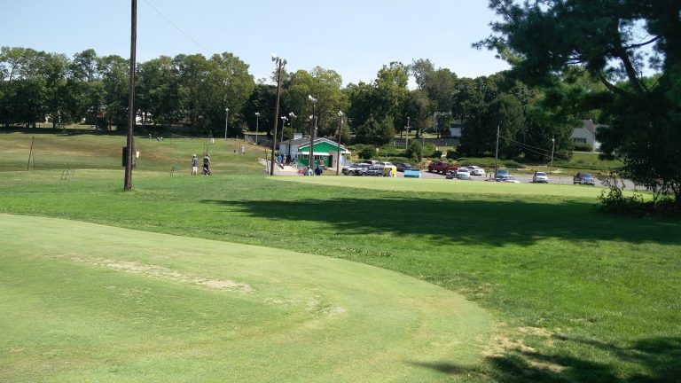 3211 yinglings golf center 768x432