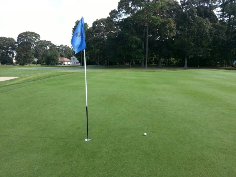 3243 nutters crossing golf course 768x576