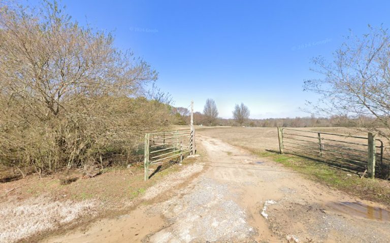 3333 holly lane driving range 768x480