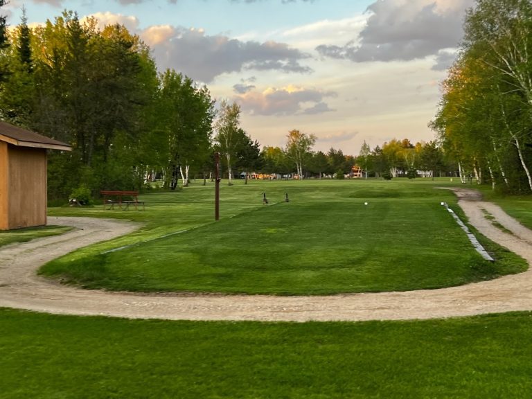 4060 sandtrap golf course 768x576