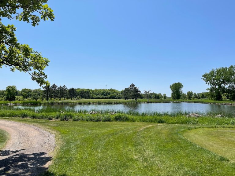 4114 pine city country club 768x576