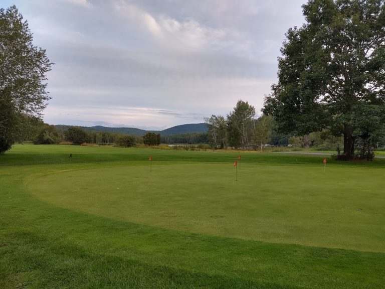 5198 cronins golf resort warrensburg new york 768x576