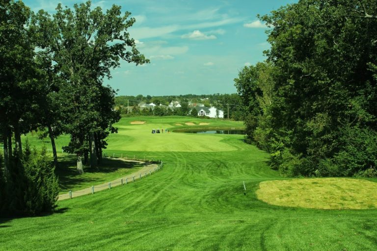 13208 bear creek golf club wentzville missouri 768x512