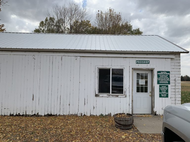 6213 long drive golf range sioux falls south dakota 768x576