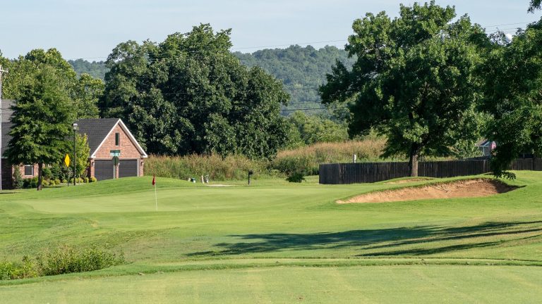 Swing Through the Natural State – Arkansas Driving Ranges